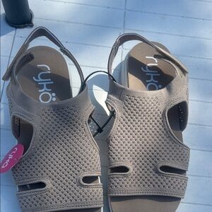 NWT Ryka Women's Taupe Knit Sandals